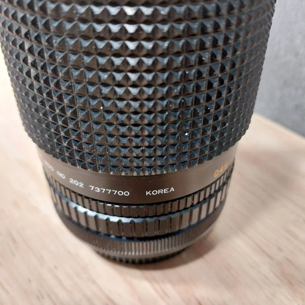 Sears Camera Lens No. 202.7377700 70-210mm Macro Zoom Mod Black
